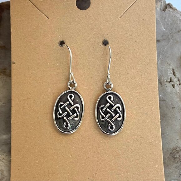 Sterling Silver 925 Signed L.M. Oval Oxidized Celtic Knot Dangle Drop Earrings - Picture 8 of 16